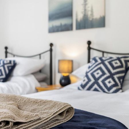A Modern And Cosy Apartment Just Yards From Brixham'S Bustling Harbourside Zewnętrze zdjęcie