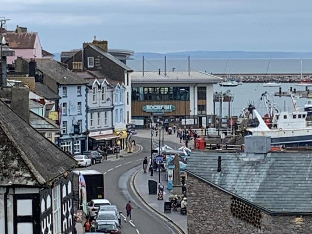 A Modern And Cosy Apartment Just Yards From Brixham'S Bustling Harbourside Zewnętrze zdjęcie