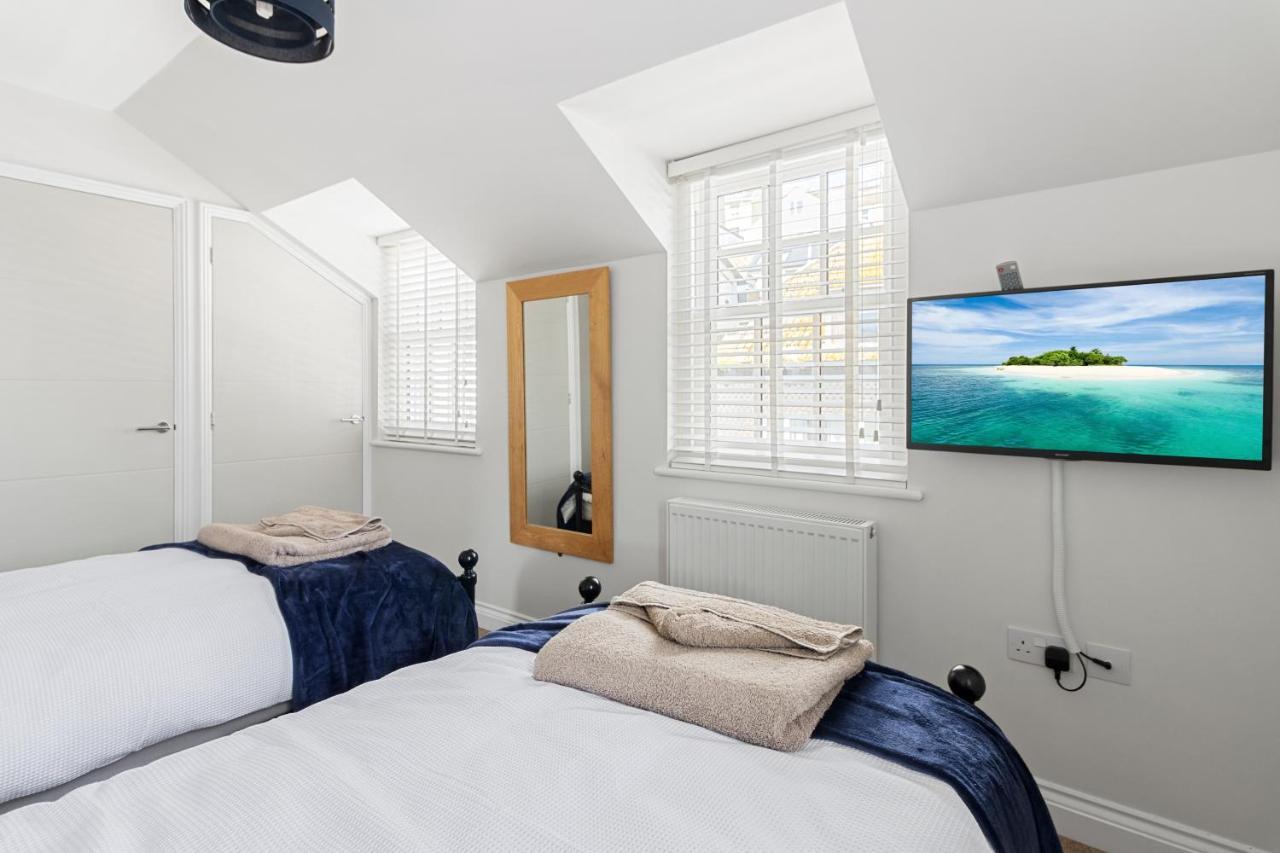 A Modern And Cosy Apartment Just Yards From Brixham'S Bustling Harbourside Zewnętrze zdjęcie