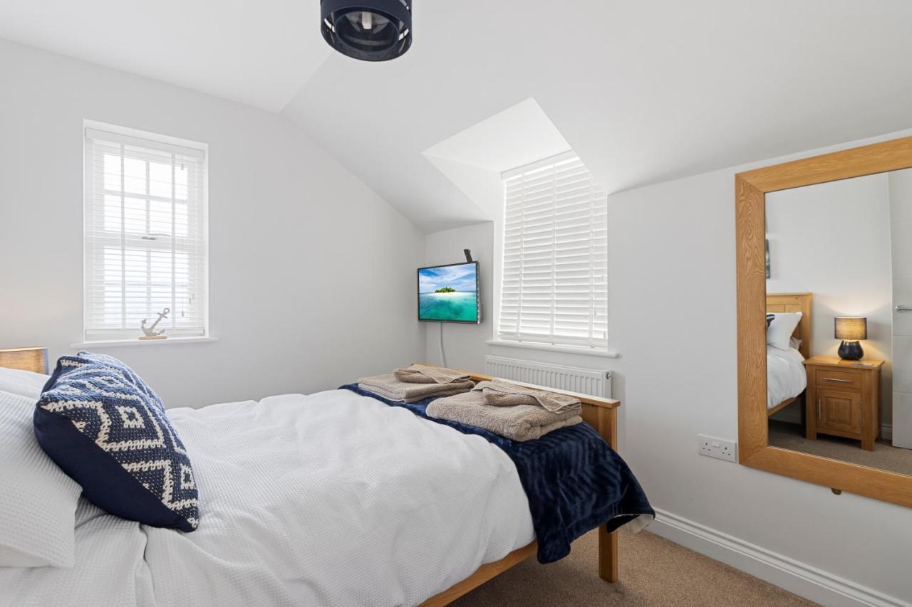 A Modern And Cosy Apartment Just Yards From Brixham'S Bustling Harbourside Zewnętrze zdjęcie